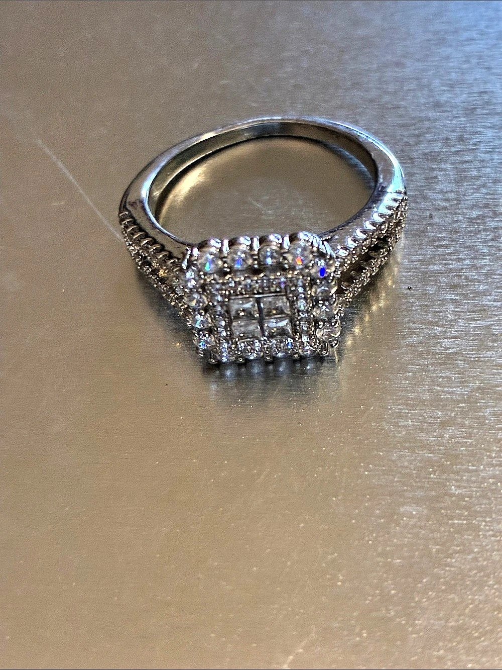 Pavé Statement Ring in Silver